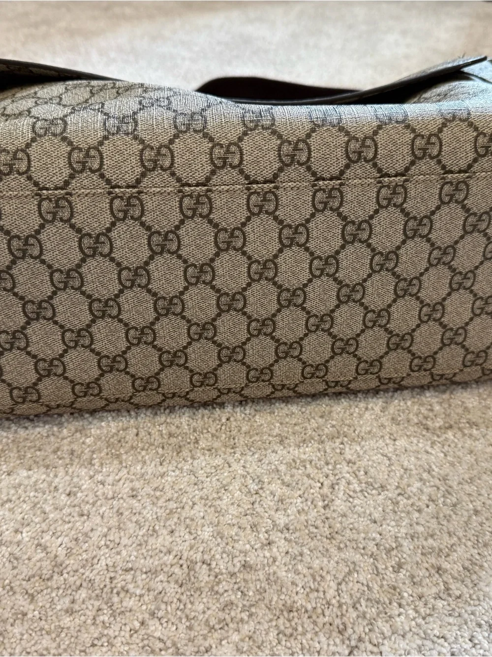 Gucci GG Canvas Messenger Bag - Beige/Grey